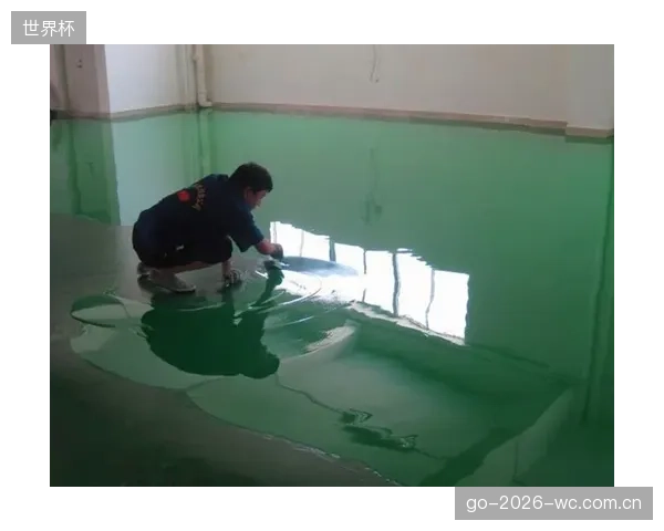 采用速干型高强度环氧树脂，维修区地坪的施工养护周期成功缩短60小时，极大缓解了密集赛事的衔接压力